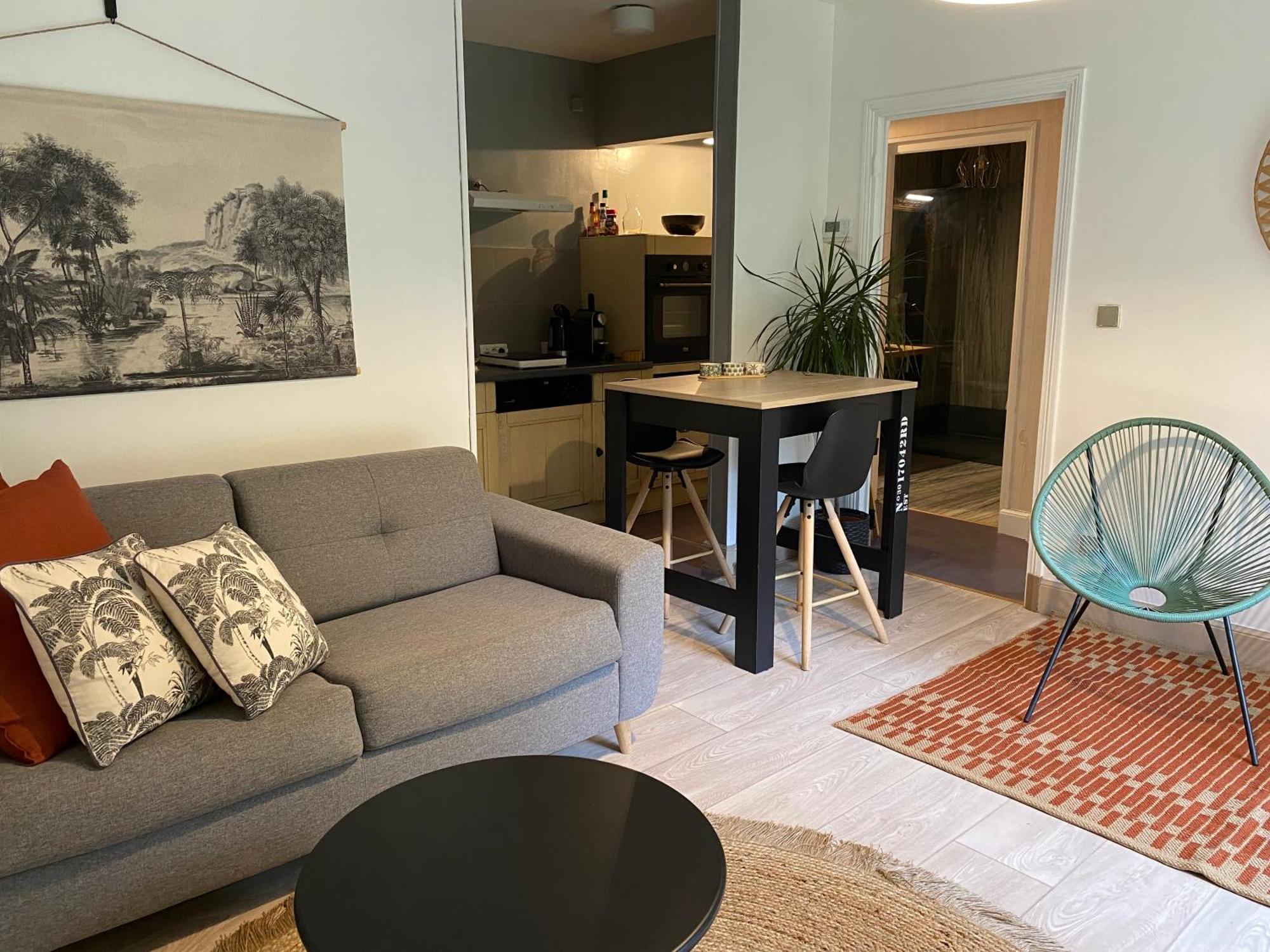logement avec accès piscine Chaumont-sur-Tharonne Esterno foto
